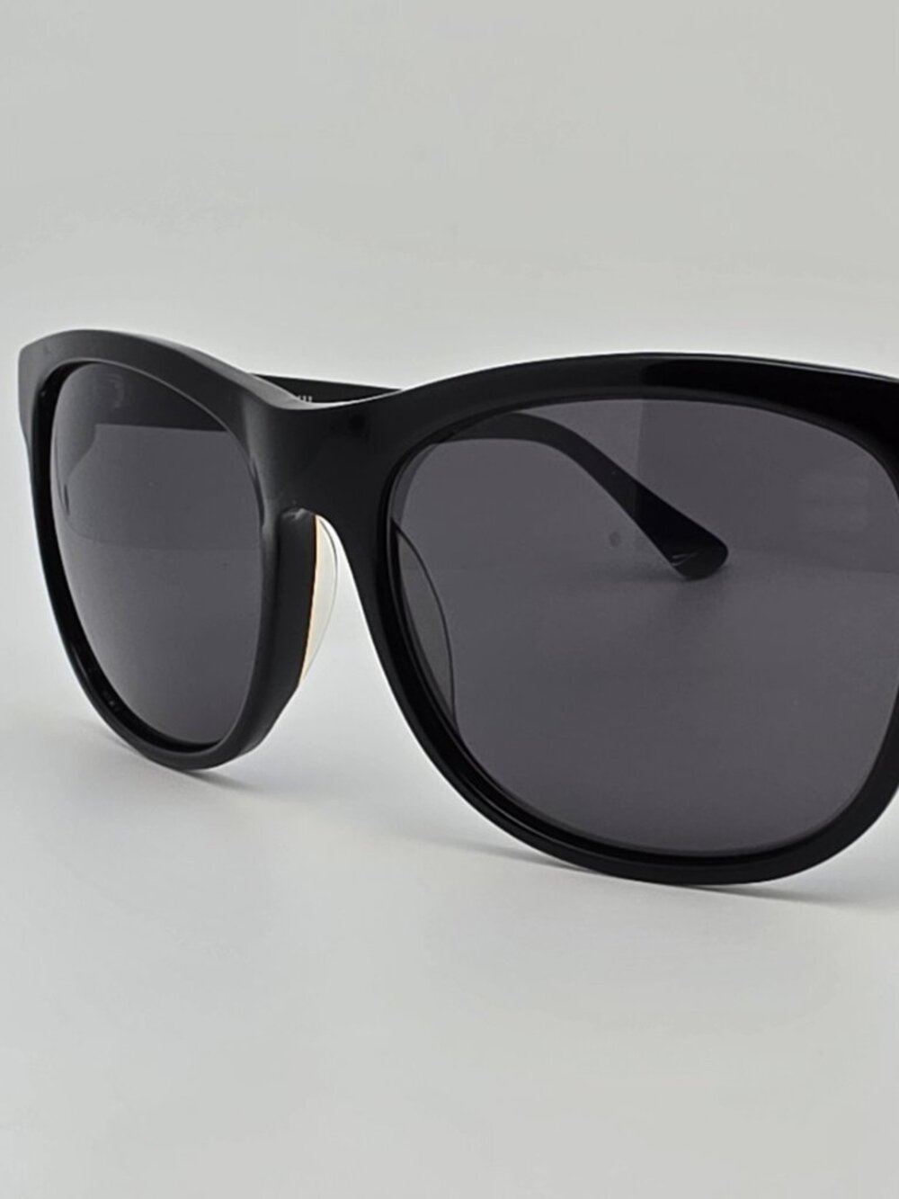 Ksubi 30(C.) Willy,. Gloss Black Frame Dark Grey Lens Sunglasses 55-15-138